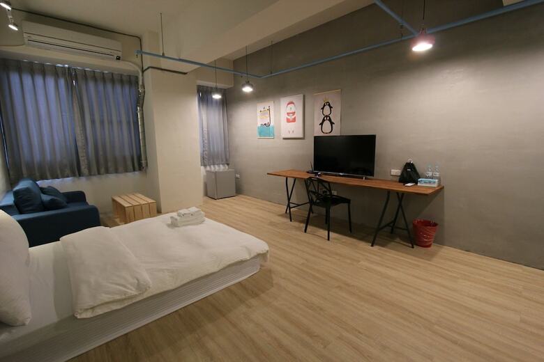 Hotel Youth Inn