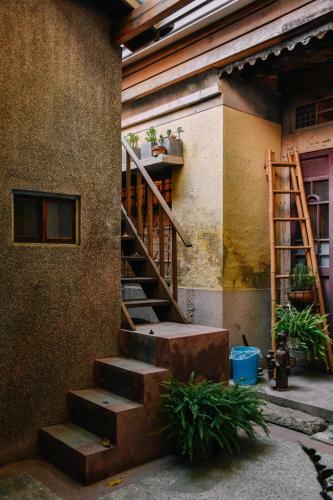 Zifangshutai Tainan Old House Space