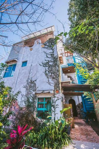 Lodge Olive-tree Village