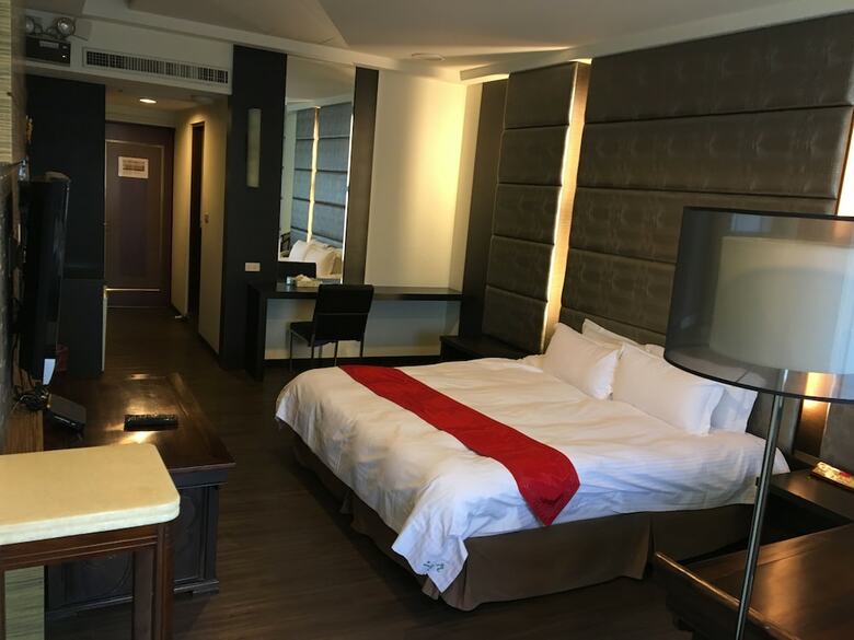Nikaido Business Hotel