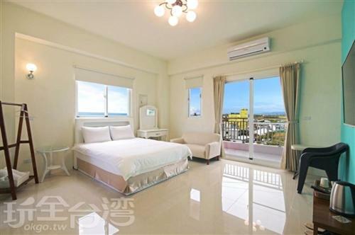 Hai Bed And Breakfasts