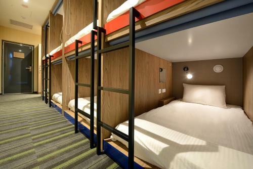 Park City Inn & Hostel