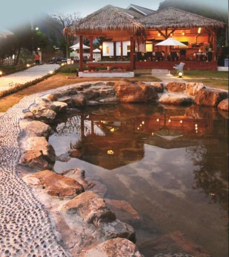 Bed & Breakfast Luka Garden Bnb