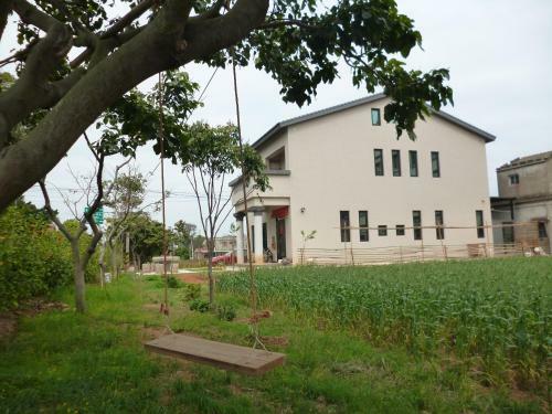 Bed & Breakfast House Of Individual Travel