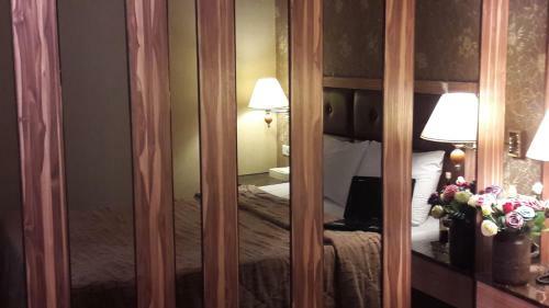 Monalisa Hotel