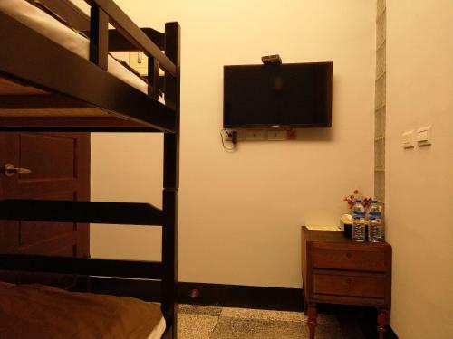 Oyaji Guesthouse