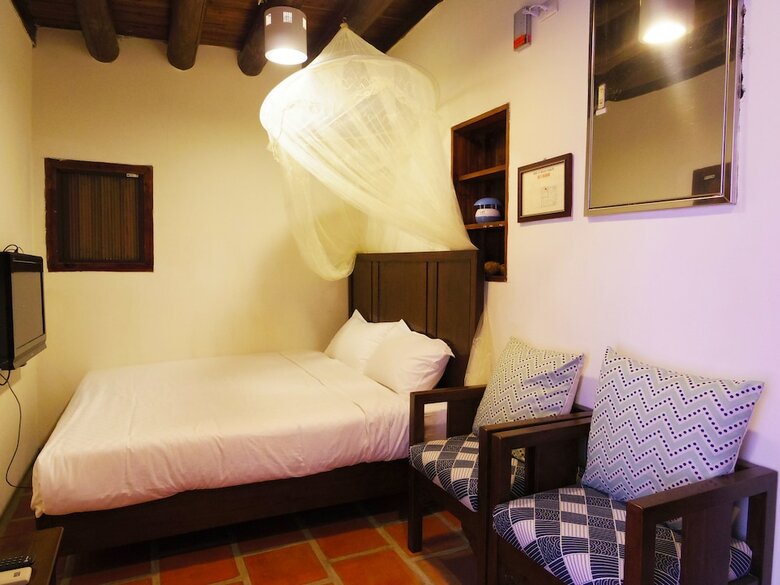 Bed & Breakfast H & Y House