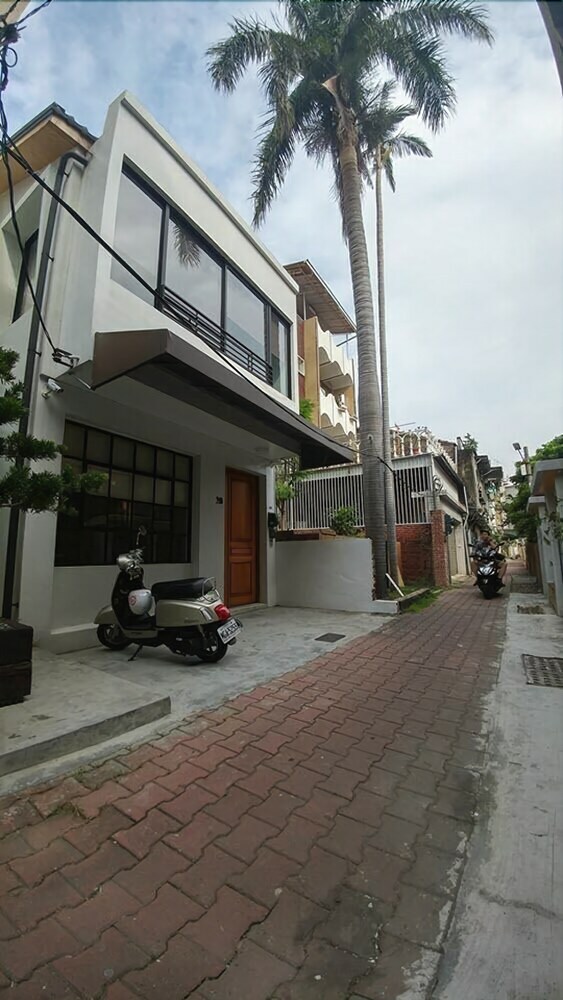 Villa Tree House