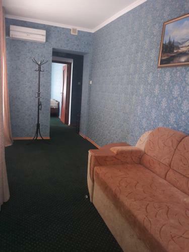 Hotel Odissey