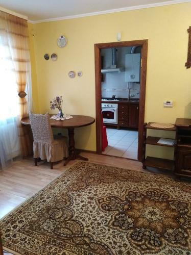 Apartment On Voli Avenue 21