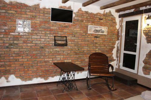 Hotel Biker's Pub