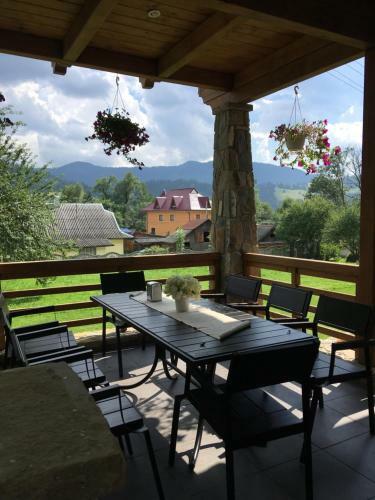 Hostal Cottage Familiya