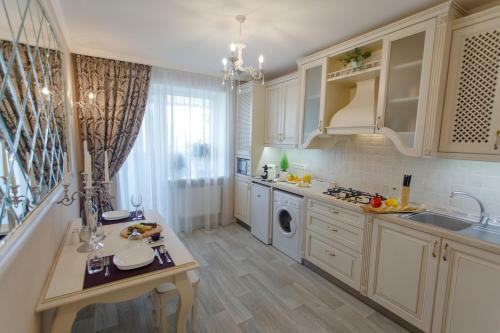 Royal Suite Apartment With Jacuzzi