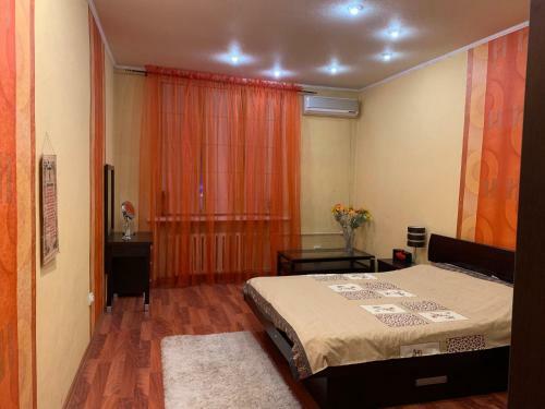 Apartment Near Ukraine Mall