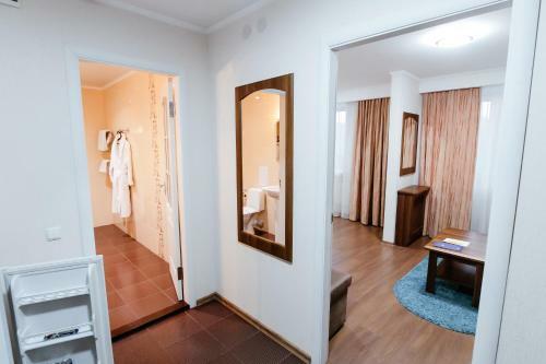 Hotel Ukraine