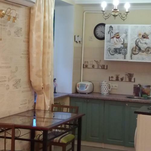 Apartment Na Zenkovskoi