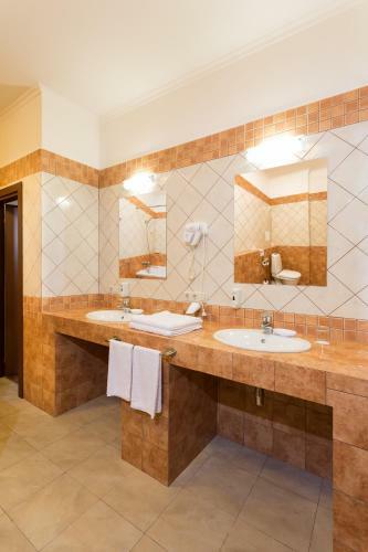 Apartament Hotel By Derenivska Kupil