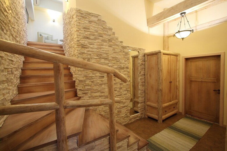 Park-hotel Butenko Stable