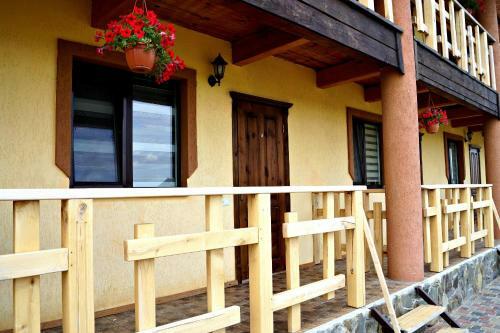 Hotel Edelweiss House