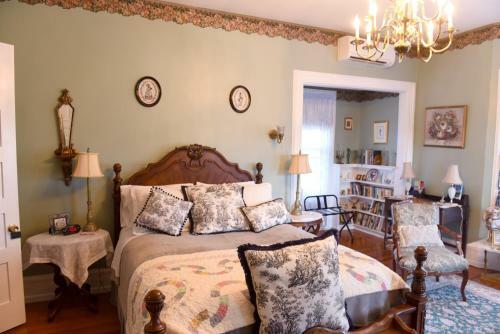 Berkeley House Bed & Breakfast