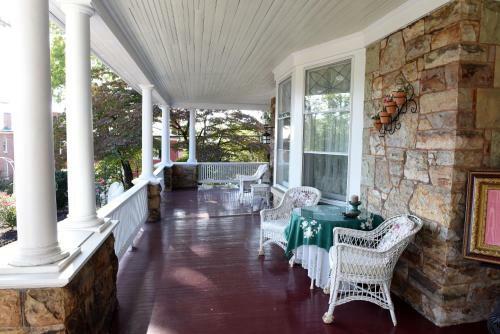 Berkeley House Bed & Breakfast