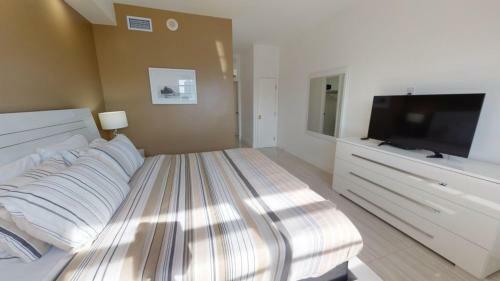 Apartamento Collins Condo #256742