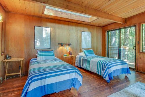 The Redwood House