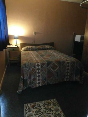 Sage And Sand Motel