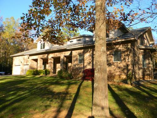 Bed & Breakfast Jordan Lake B & B