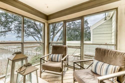 Shelter Cove 1722