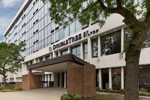 Hotel Doubletree By Hilton Jamestown, Ny