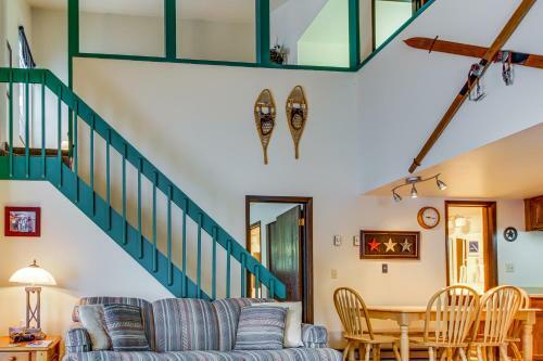 Red Pine Canyons View Condo