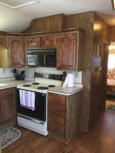 Hotel Woody's Rv Resort