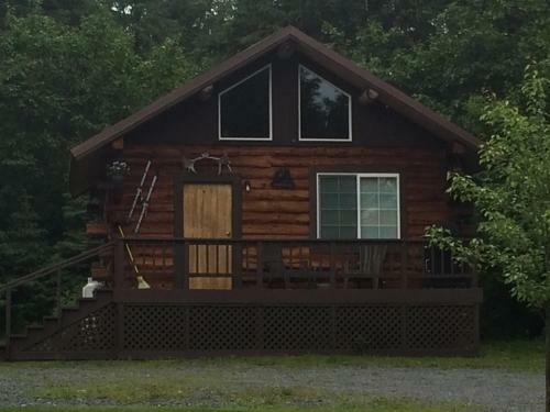 Andersen's Evergreen Cabin