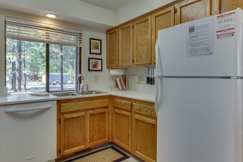 13 Tamarack