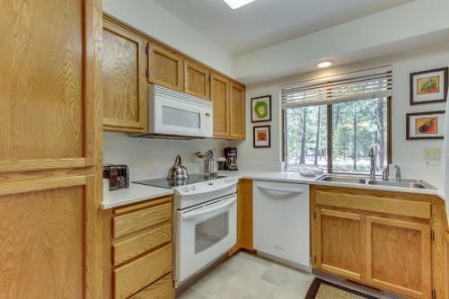13 Tamarack