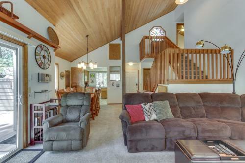 13 Tamarack