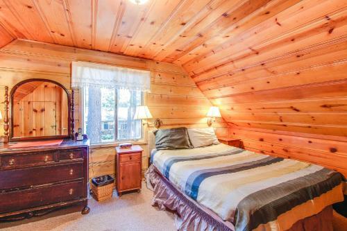 Tahoe Island's Quiet Cabin