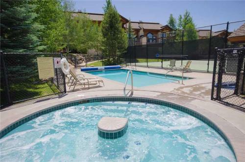 Crosstimbers At Steamboat - X2741