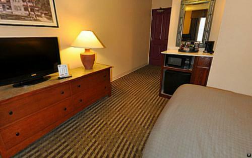 Hotel Norwood Inn And Suites Chaska