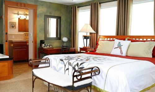 Prairieside Suites Luxury Bed & Breakfast