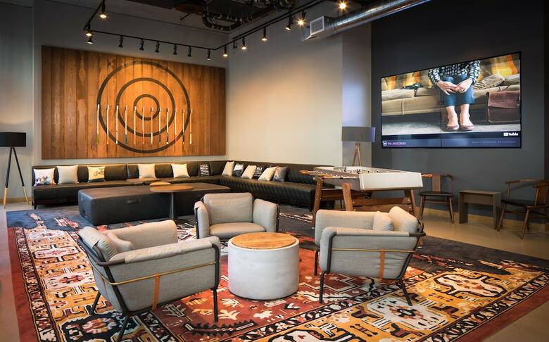 Hotel Moxy Seattle Downtown