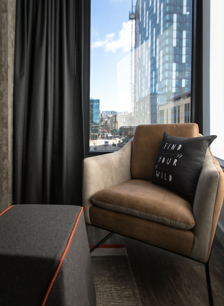 Hotel Moxy Seattle Downtown