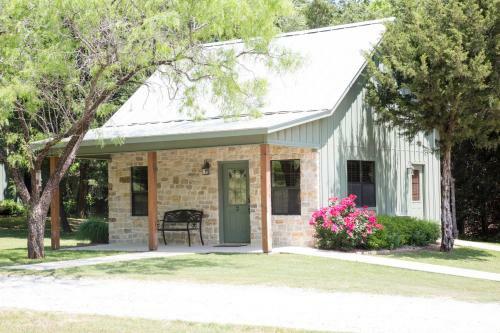 Hostal Nrs Event Center & Guest Ranch