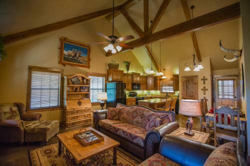 Hostal Nrs Event Center & Guest Ranch