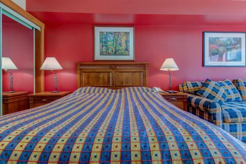 Powderhorn Lodge 209