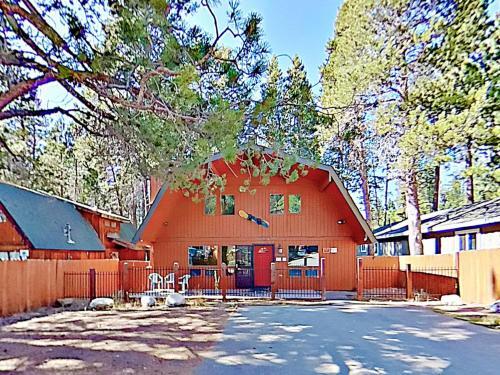 3689 Spruce Ave Home