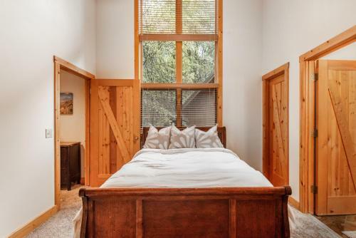 Fox Hollow Home