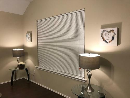 Luxurious 3 Bedroom House The Woodlands Tx