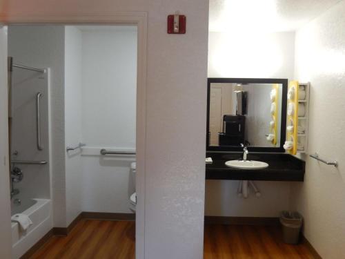 Hotel Motel 6 Moultrie